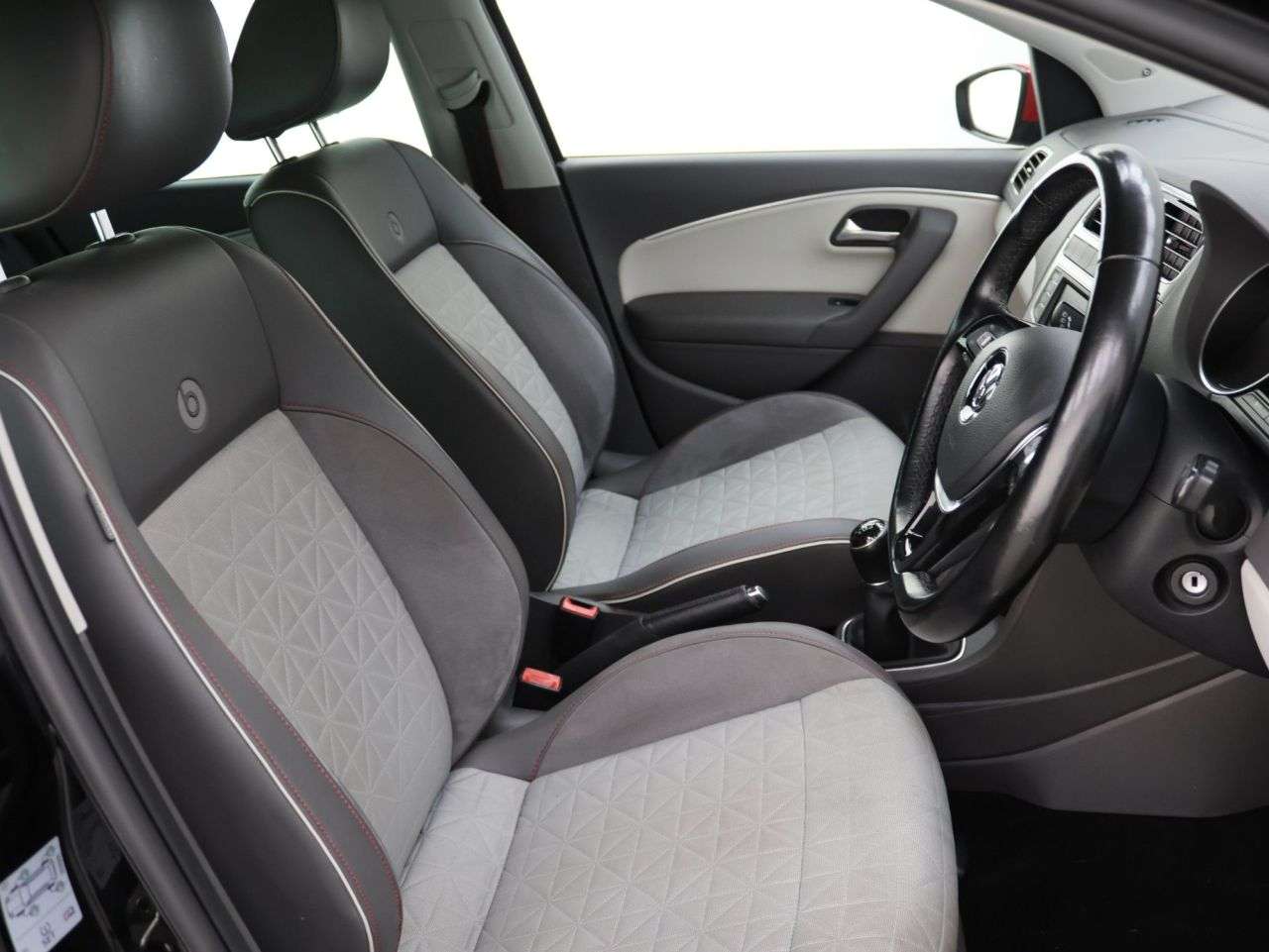 2017 VOLKSWAGEN POLO 2017 VOLKSWAGEN POLO