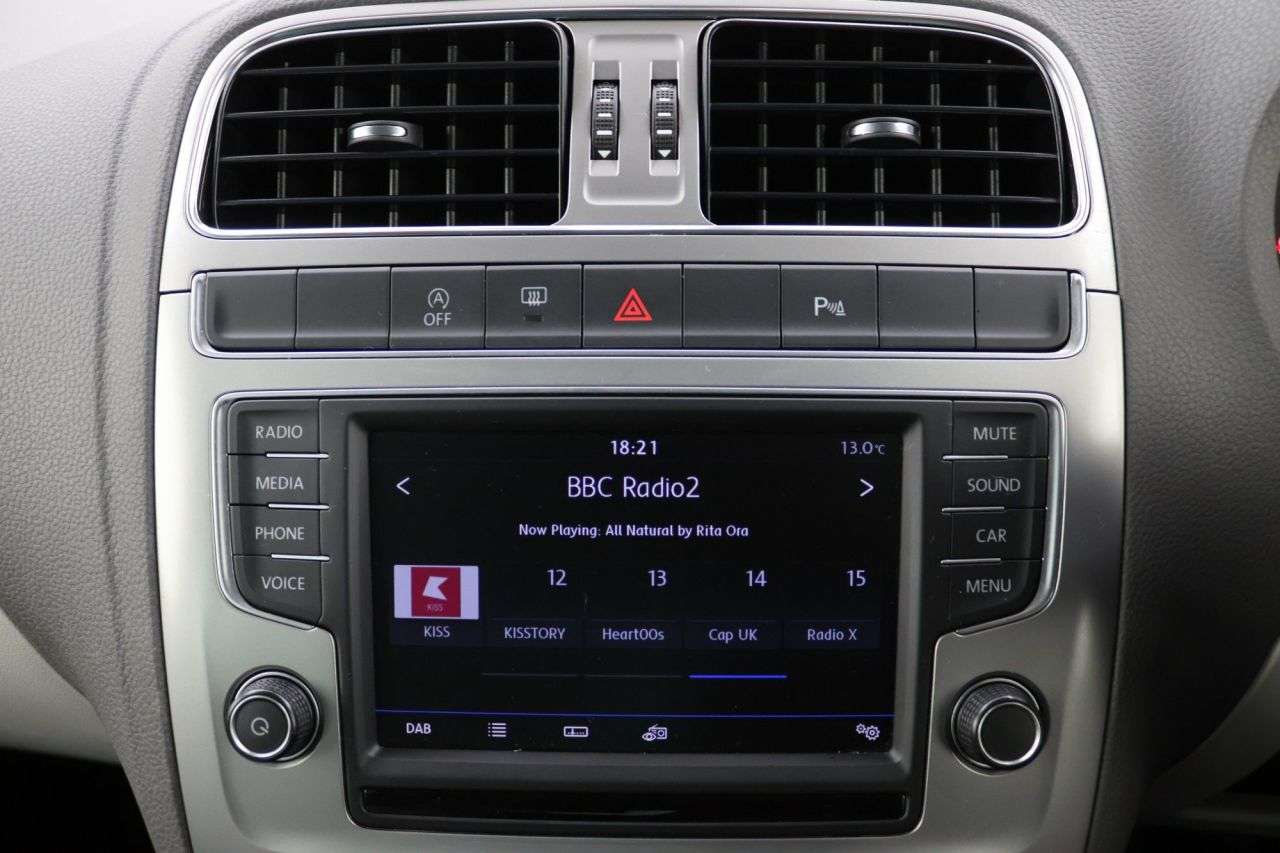 2017 VOLKSWAGEN POLO 2017 VOLKSWAGEN POLO