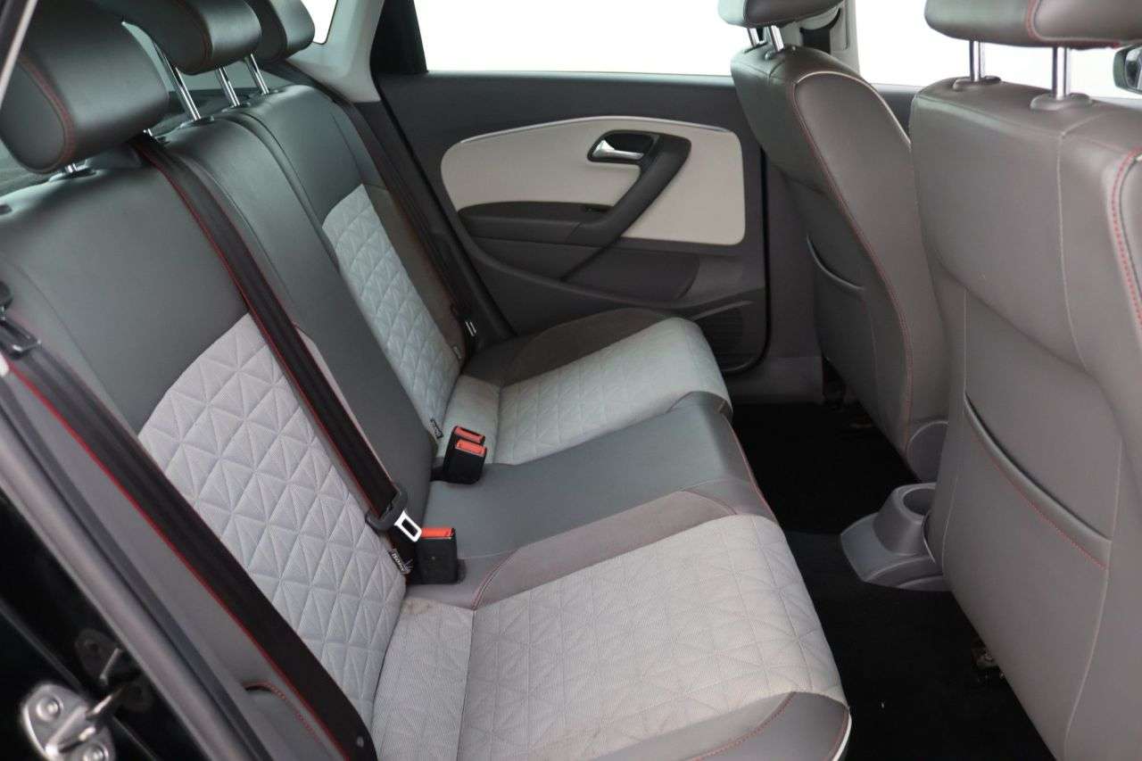 2017 VOLKSWAGEN POLO 2017 VOLKSWAGEN POLO