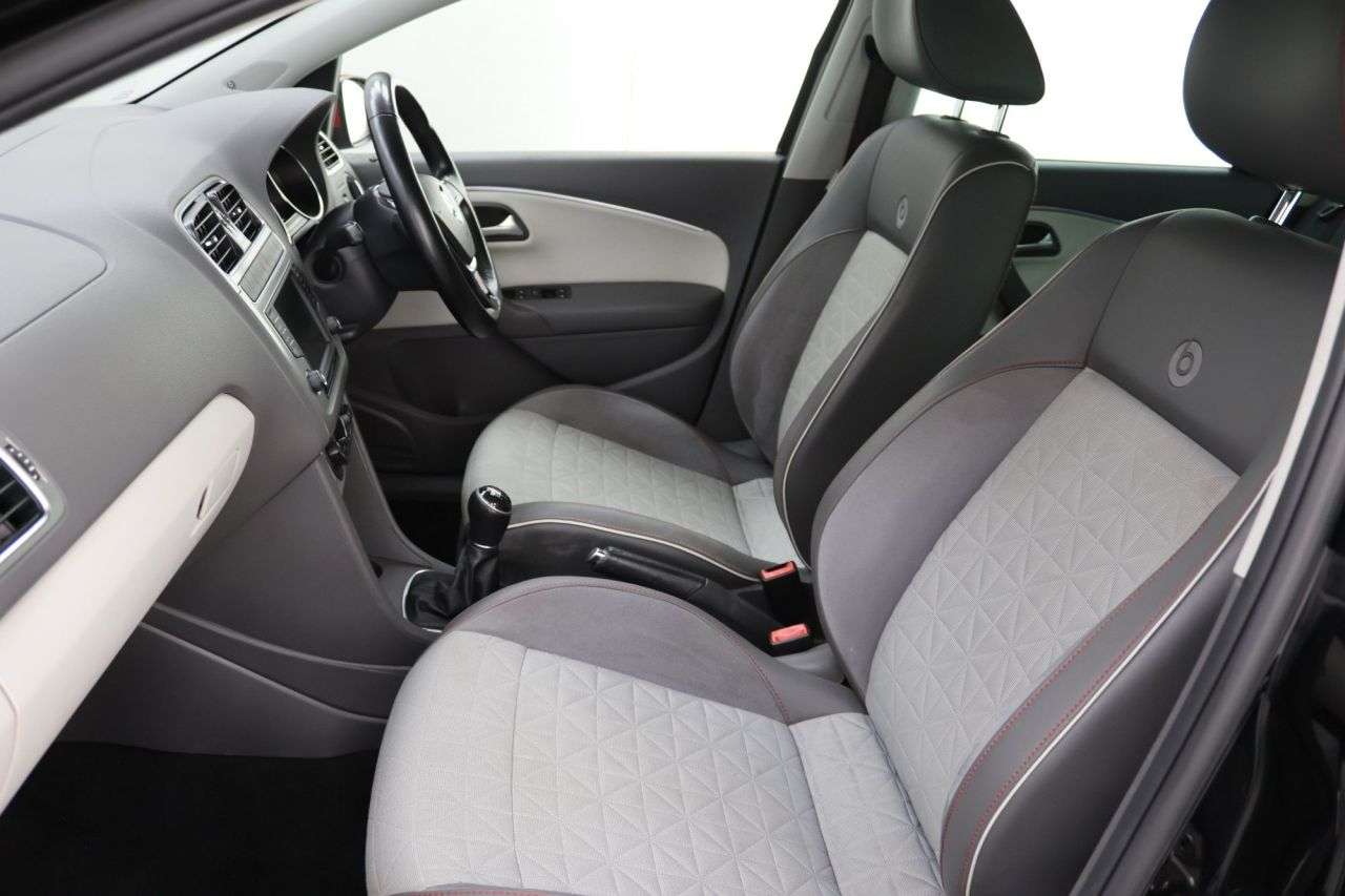 2017 VOLKSWAGEN POLO 2017 VOLKSWAGEN POLO