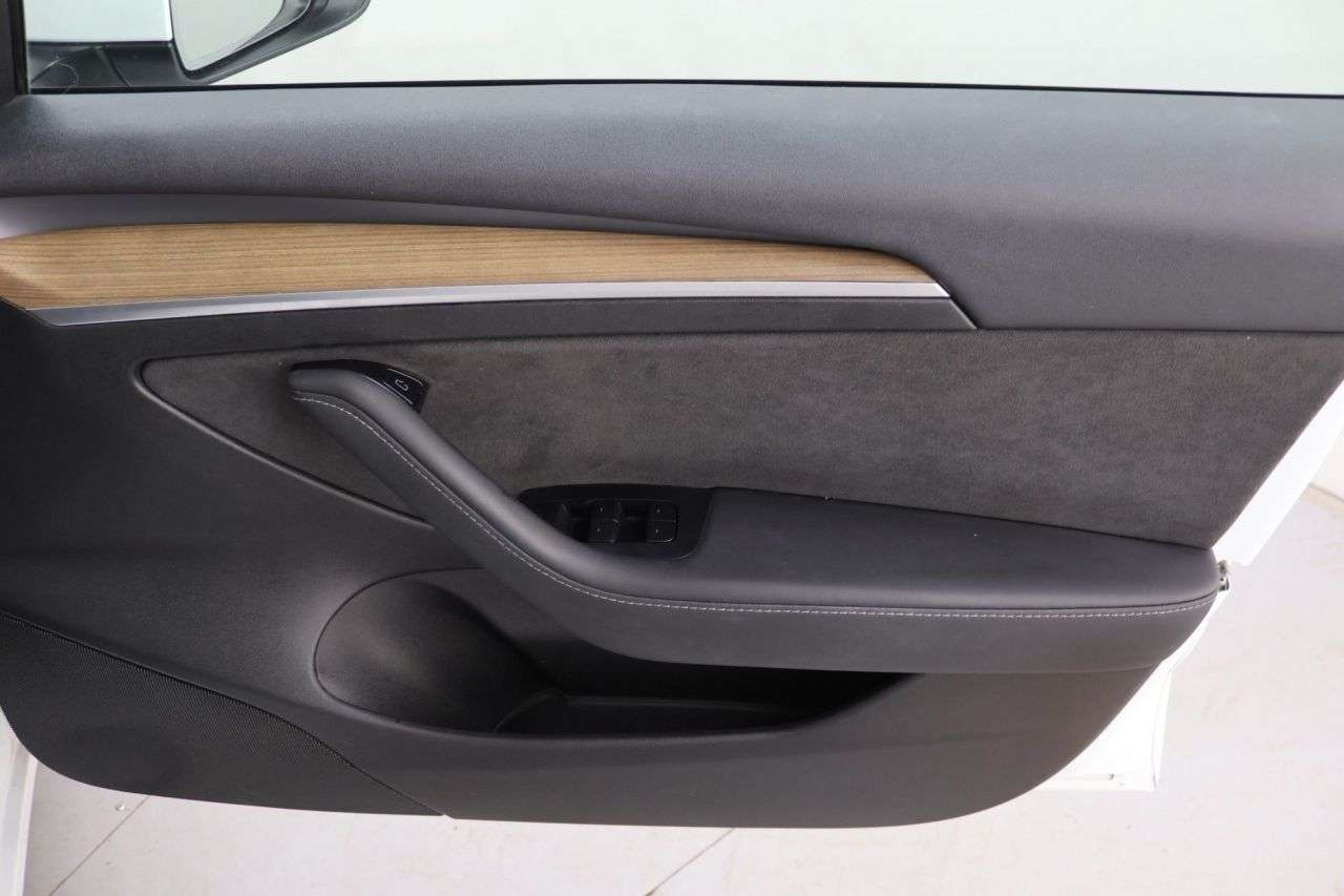 2021 TESLA MODEL 3 2021 TESLA MODEL 3