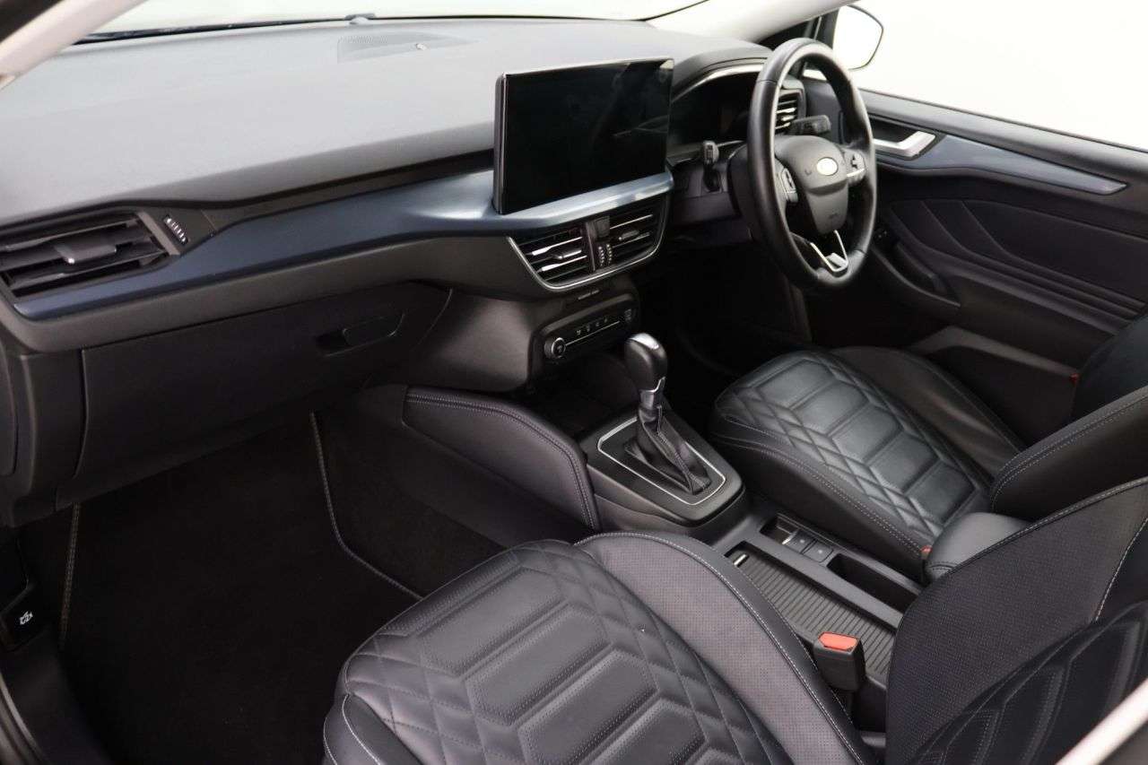 2023 FORD FOCUS 2023 FORD FOCUS