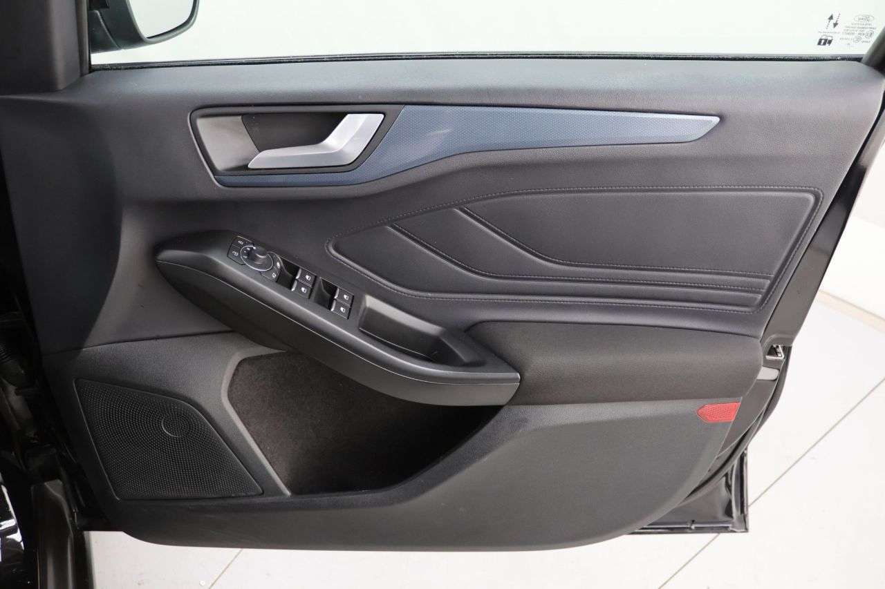 2023 FORD FOCUS 2023 FORD FOCUS