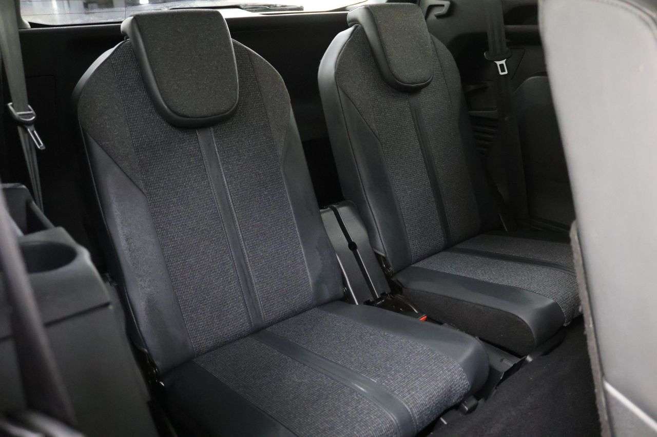 2020 PEUGEOT 5008 2020 PEUGEOT 5008