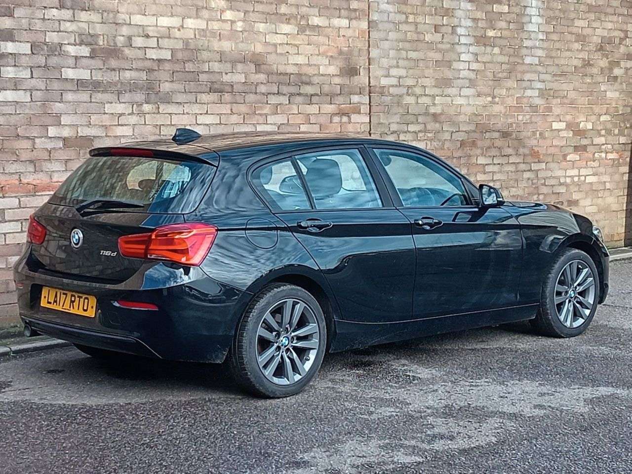 2017 BMW 1 SERIES 2017 BMW 1 SERIES
