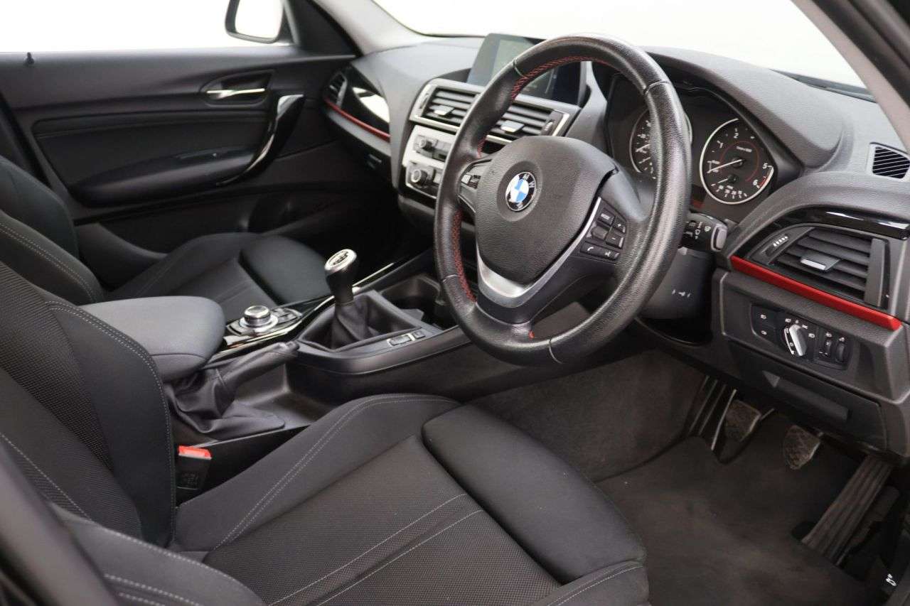 2017 BMW 1 SERIES 2017 BMW 1 SERIES