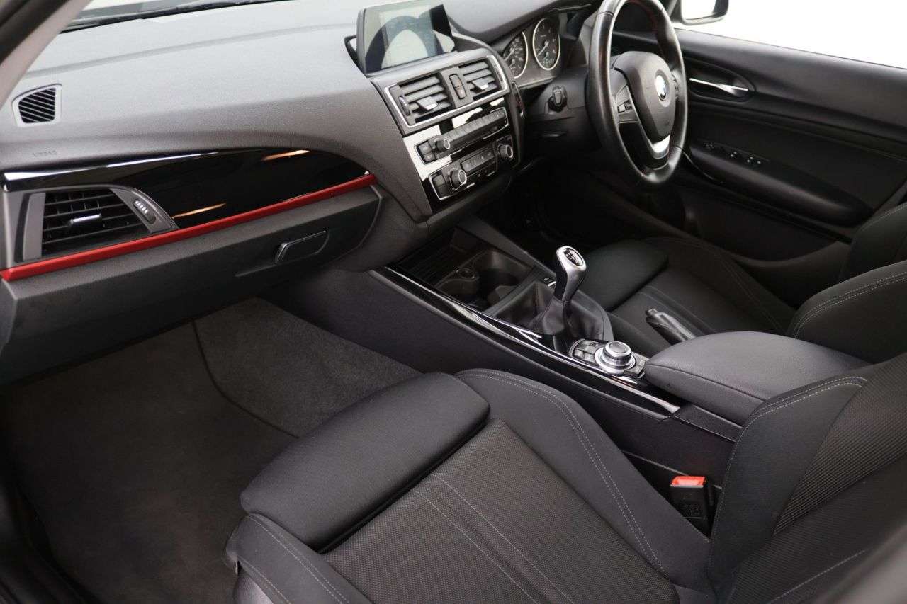 2017 BMW 1 SERIES 2017 BMW 1 SERIES