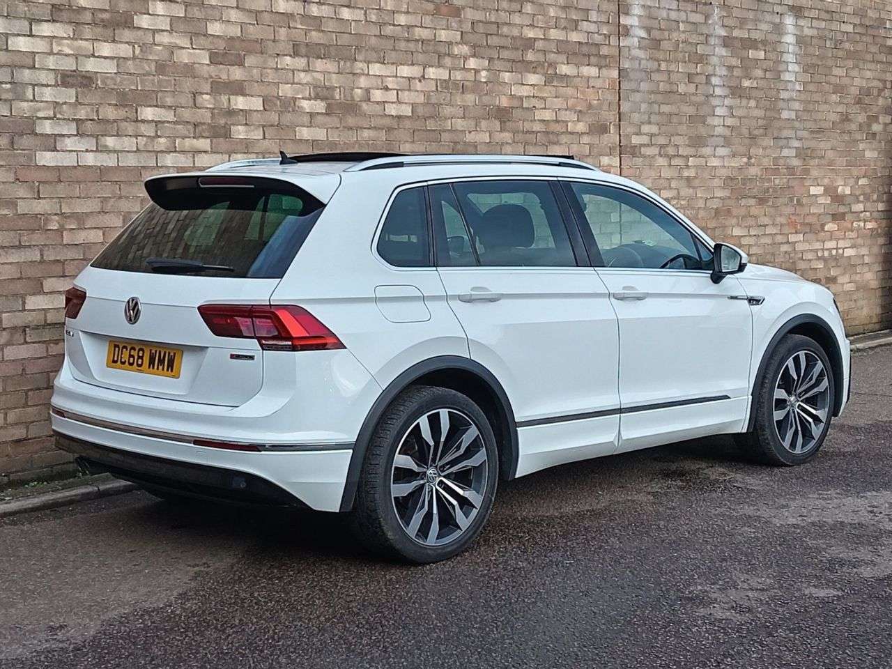 2019 VOLKSWAGEN TIGUAN 2019 VOLKSWAGEN TIGUAN