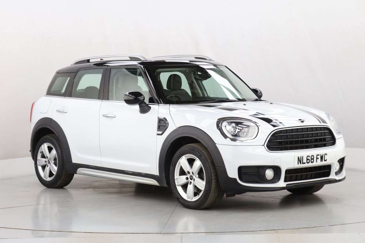 Check out this Mini Countryman 2018 Petrol Automatic