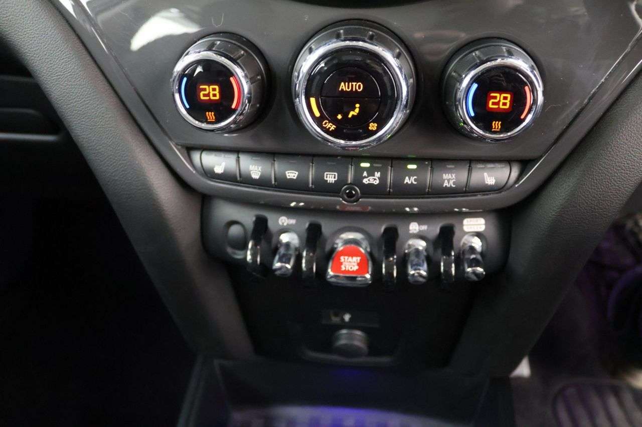 2018 MINI COUNTRYMAN 2018 MINI COUNTRYMAN