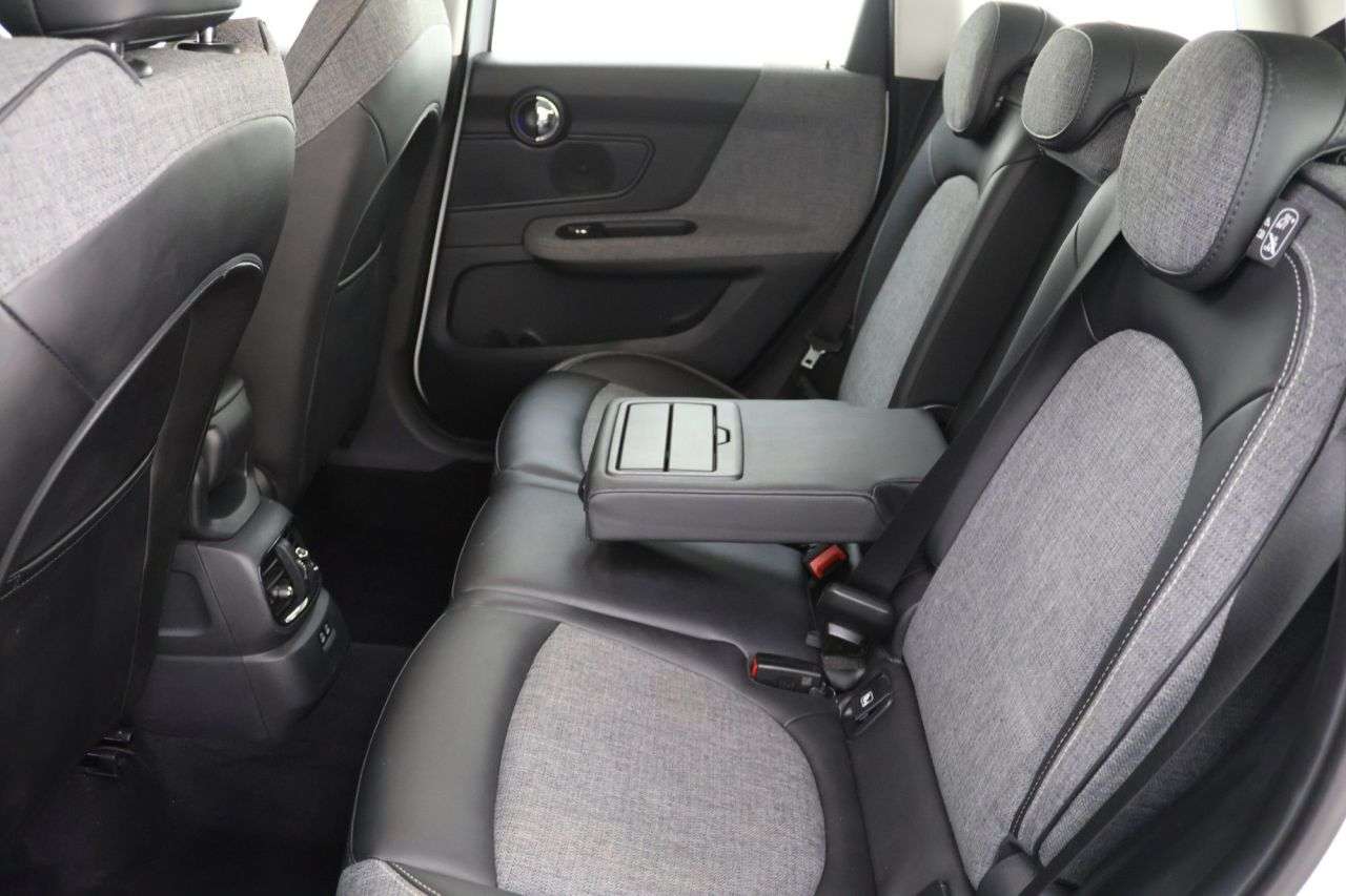 2018 MINI COUNTRYMAN 2018 MINI COUNTRYMAN