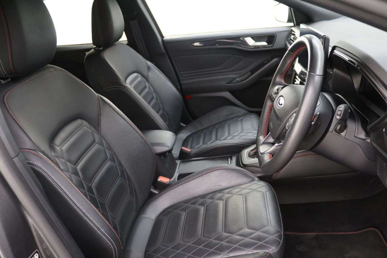 2023 FORD FOCUS 2023 FORD FOCUS