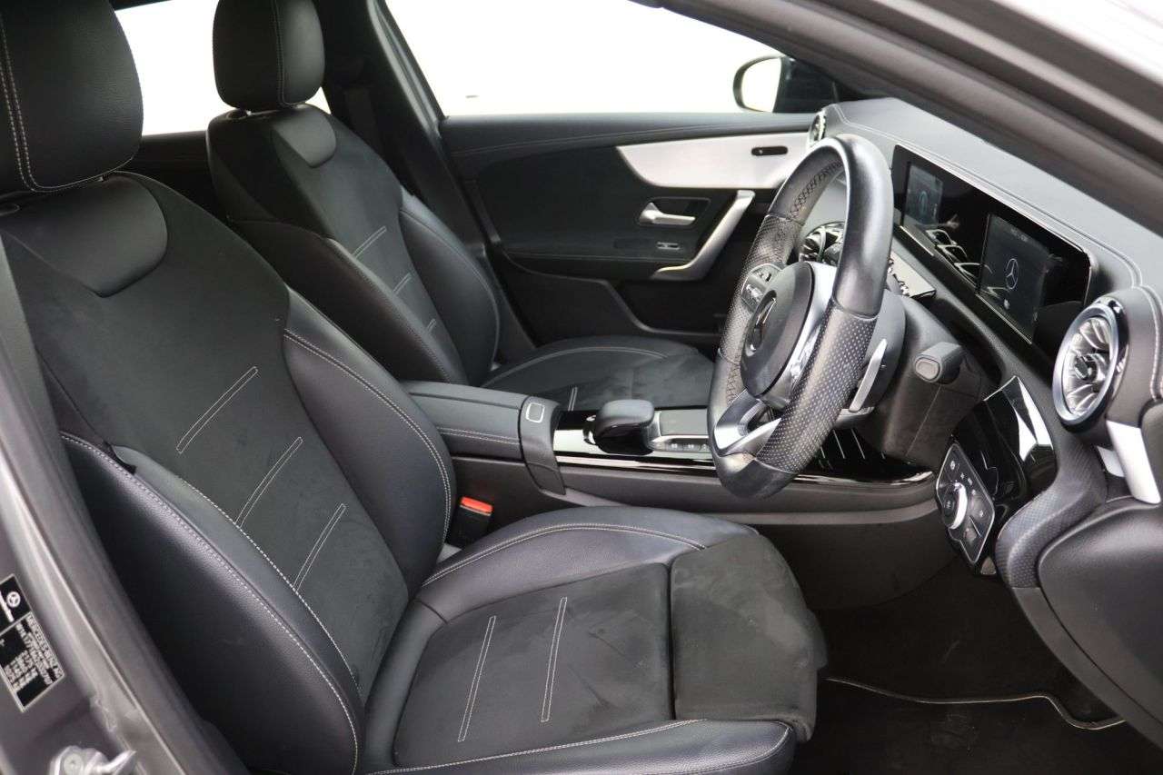 2021 MERCEDES-BENZ A CLASS 2021 MERCEDES-BENZ A CLASS