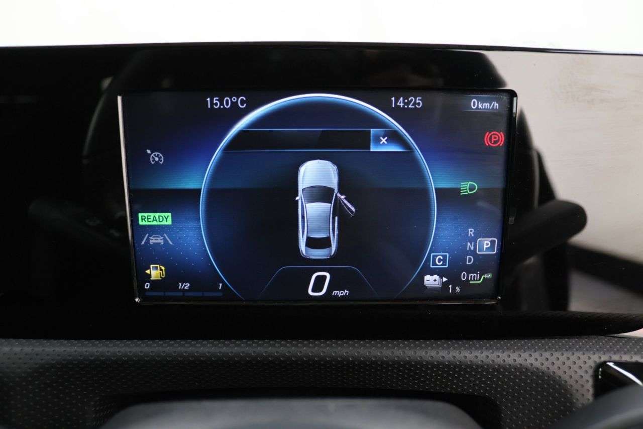 2021 MERCEDES-BENZ A CLASS 2021 MERCEDES-BENZ A CLASS