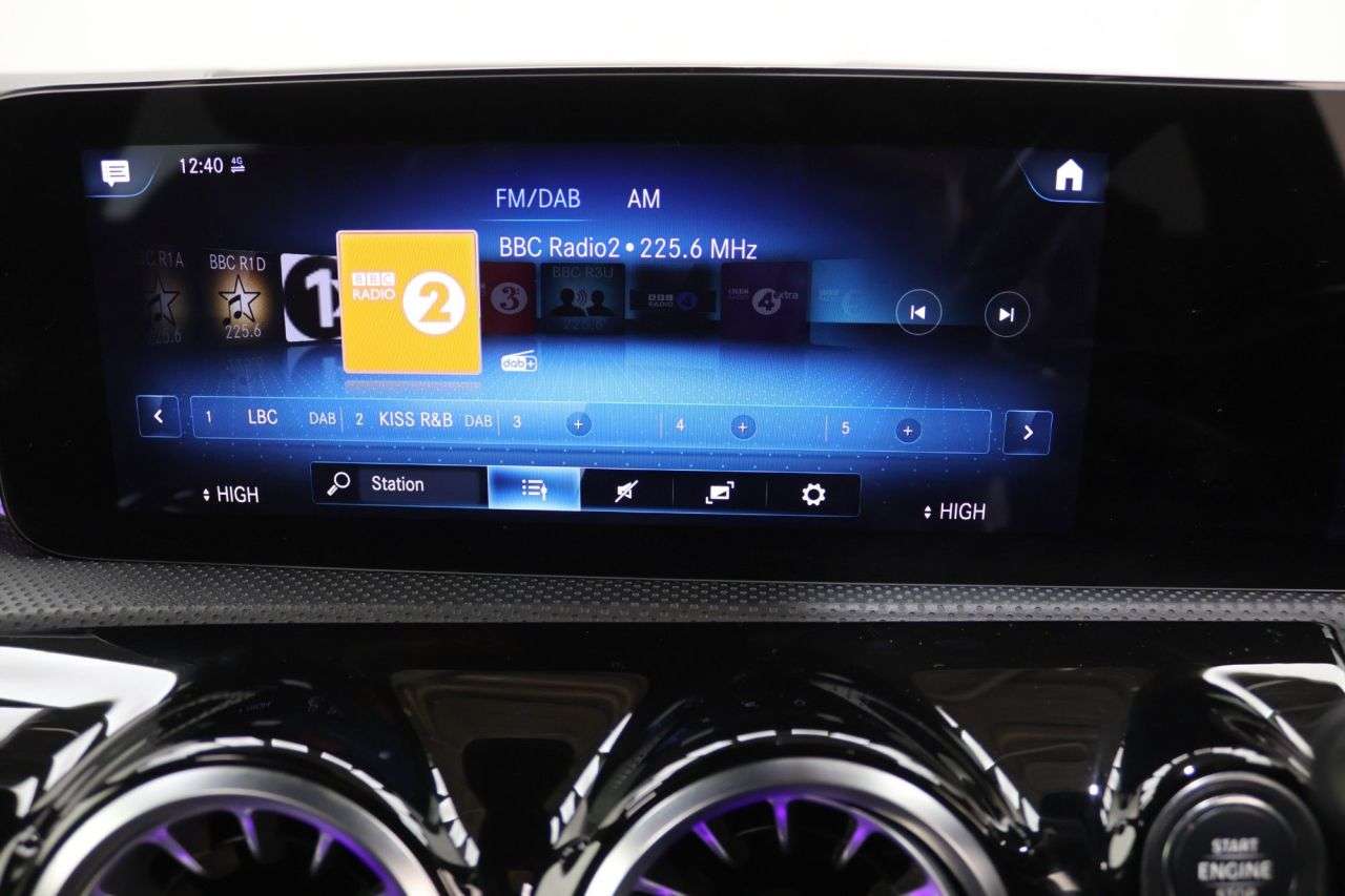 2021 MERCEDES-BENZ A CLASS 2021 MERCEDES-BENZ A CLASS