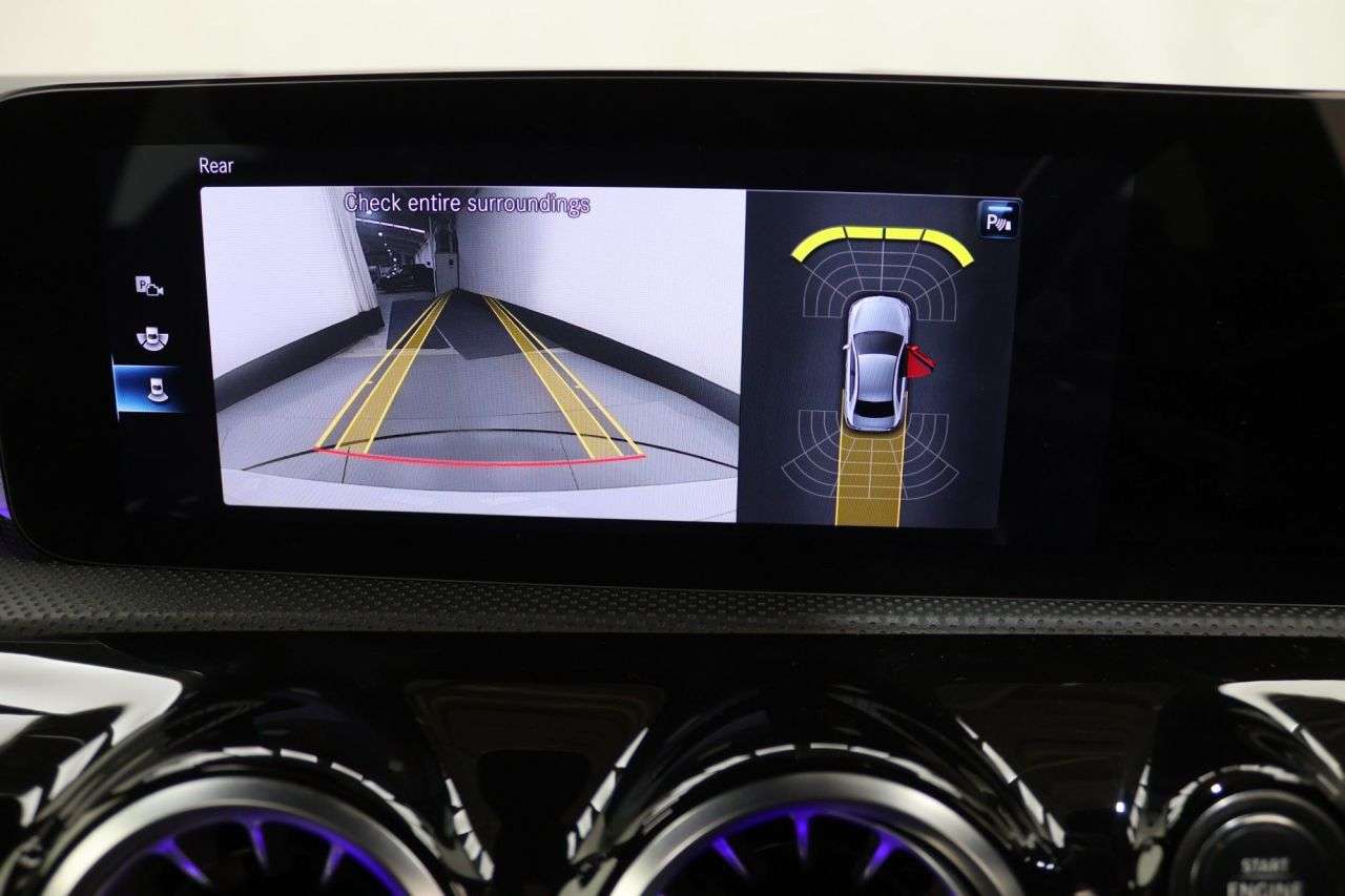 2021 MERCEDES-BENZ A CLASS 2021 MERCEDES-BENZ A CLASS