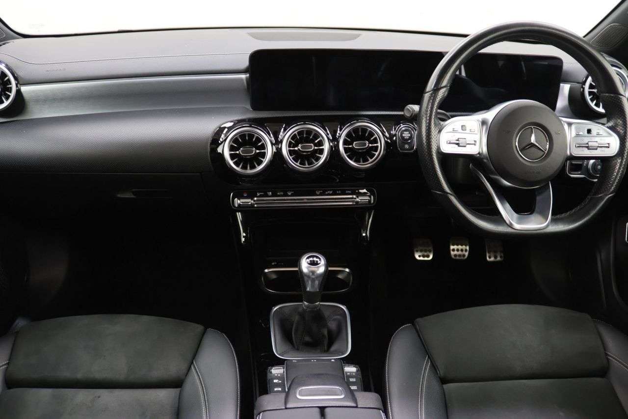 2021 MERCEDES-BENZ A CLASS 2021 MERCEDES-BENZ A CLASS