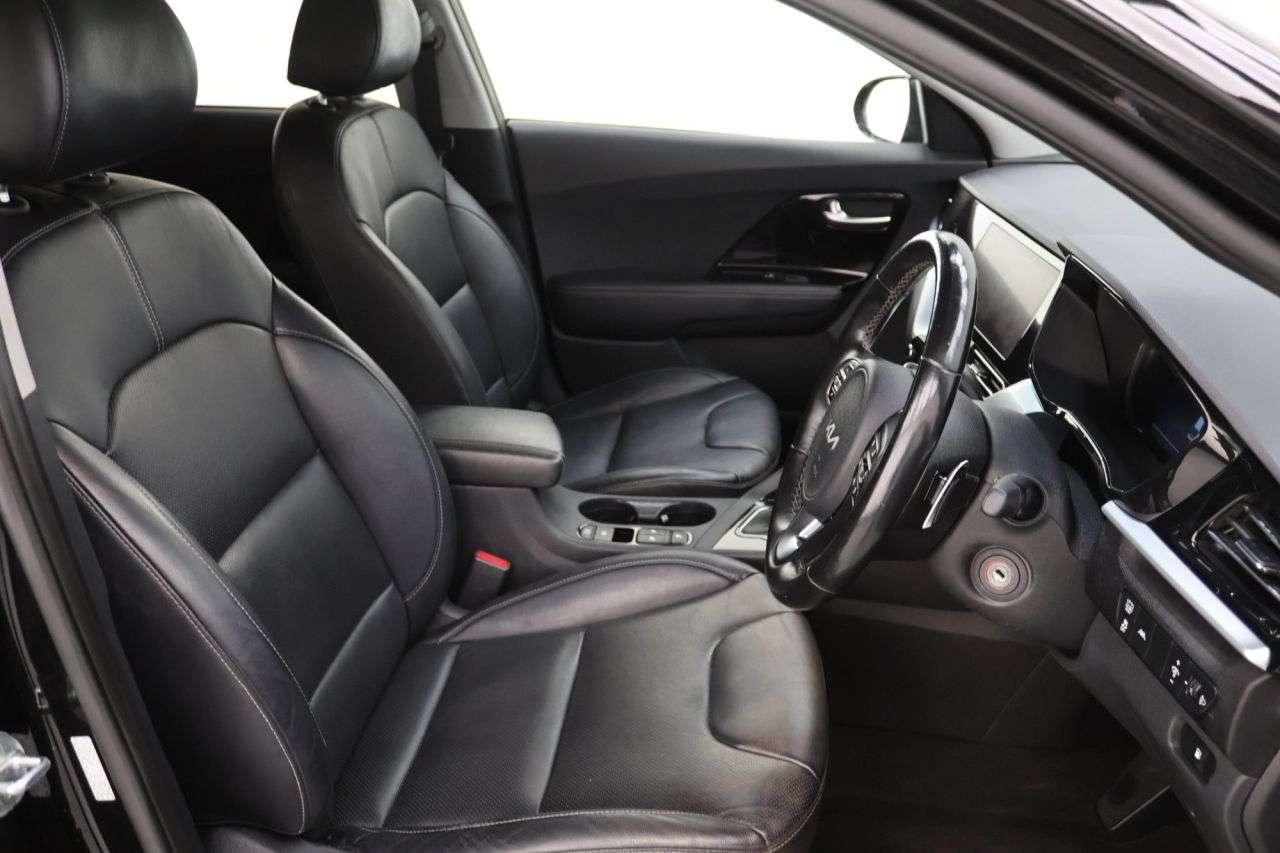 2022 KIA NIRO 2022 KIA NIRO