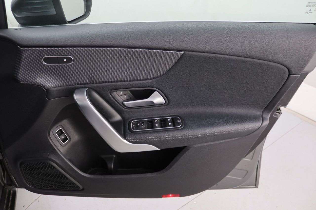 2020 MERCEDES-BENZ A CLASS 2020 MERCEDES-BENZ A CLASS