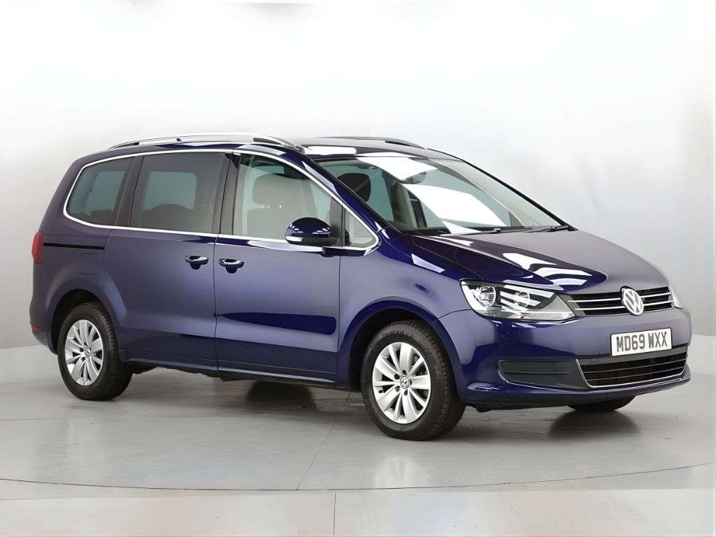 A 2020 VOLKSWAGEN SHARAN 2.0 TDI SE Nav MPV 5dr Diesel Manual Euro 6 (s/s) (150 ps) A 2020 VOLKSWAGEN SHARAN 2.0 TDI SE Nav MPV 5dr Diesel Manual Euro 6 (s/s) (150 ps)