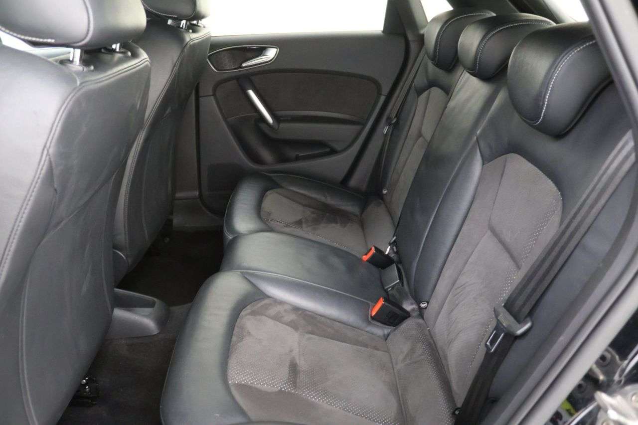 2017 AUDI A1 2017 AUDI A1