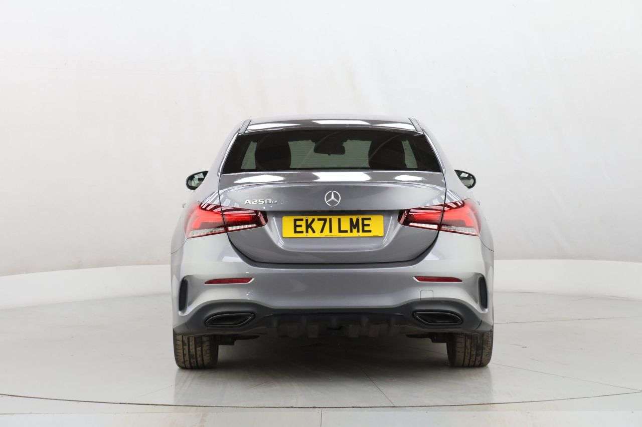 2021 MERCEDES-BENZ A CLASS 2021 MERCEDES-BENZ A CLASS