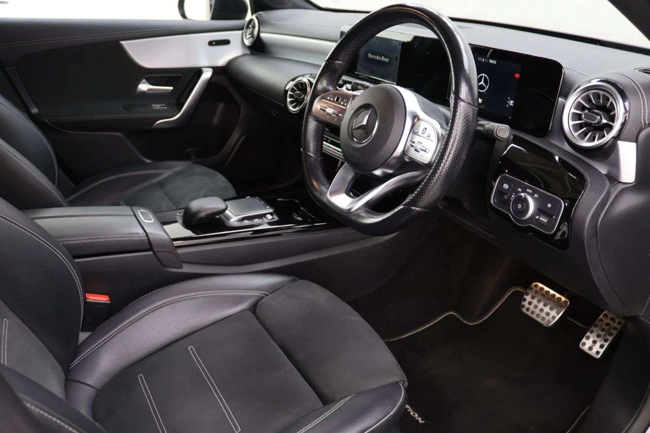 2021 MERCEDES-BENZ A CLASS 2021 MERCEDES-BENZ A CLASS