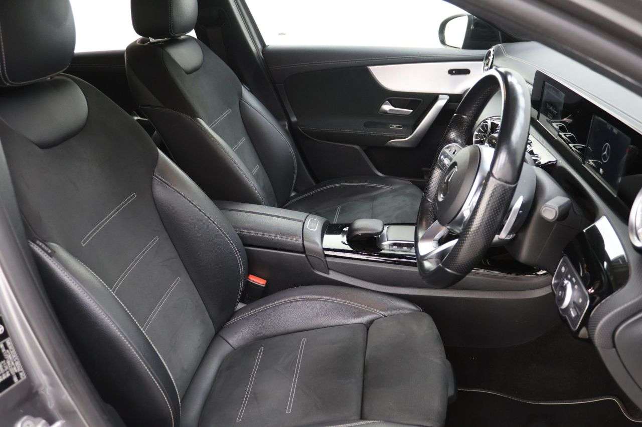 2021 MERCEDES-BENZ A CLASS 2021 MERCEDES-BENZ A CLASS