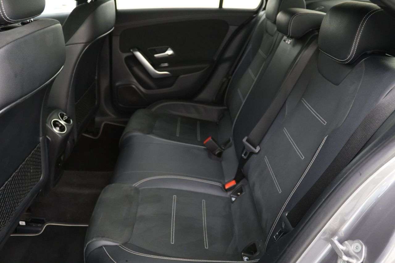 2021 MERCEDES-BENZ A CLASS 2021 MERCEDES-BENZ A CLASS