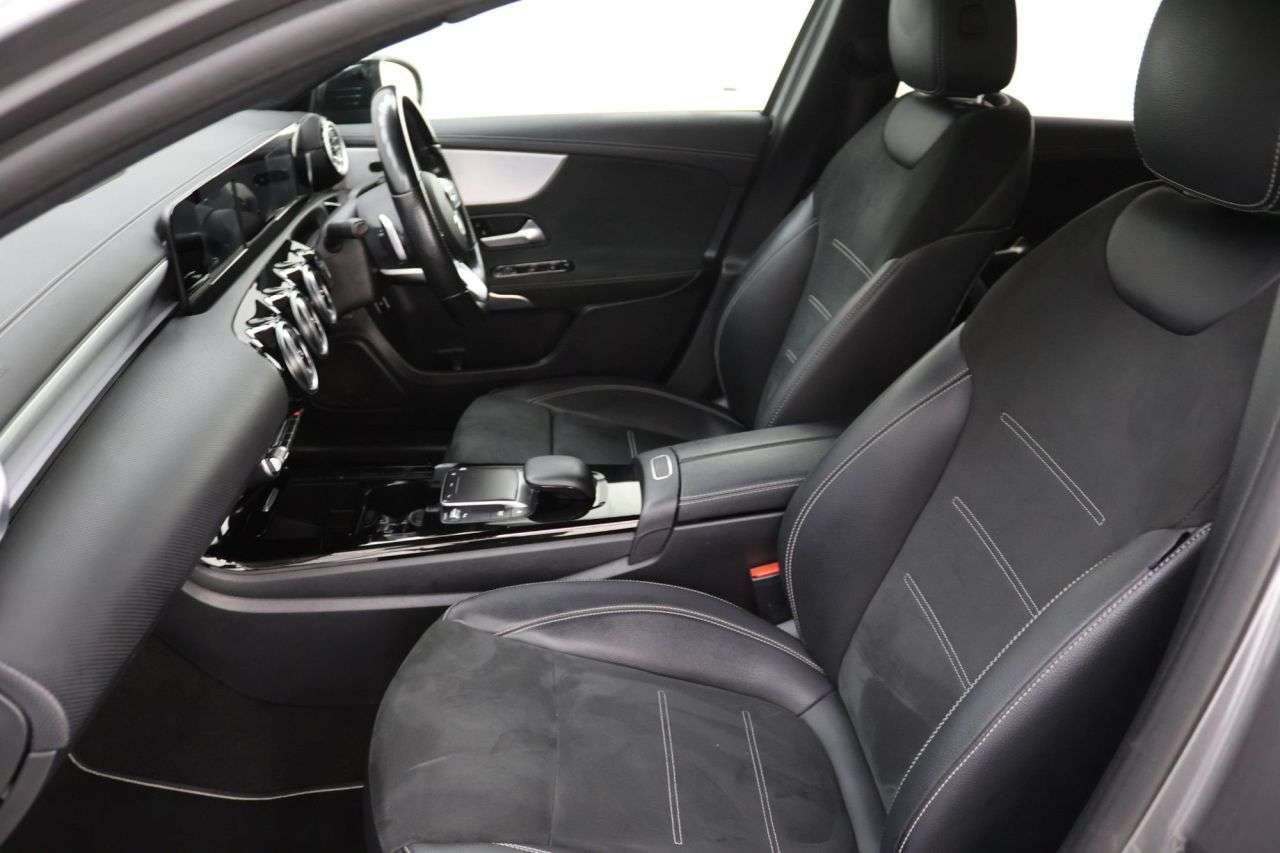 2021 MERCEDES-BENZ A CLASS 2021 MERCEDES-BENZ A CLASS