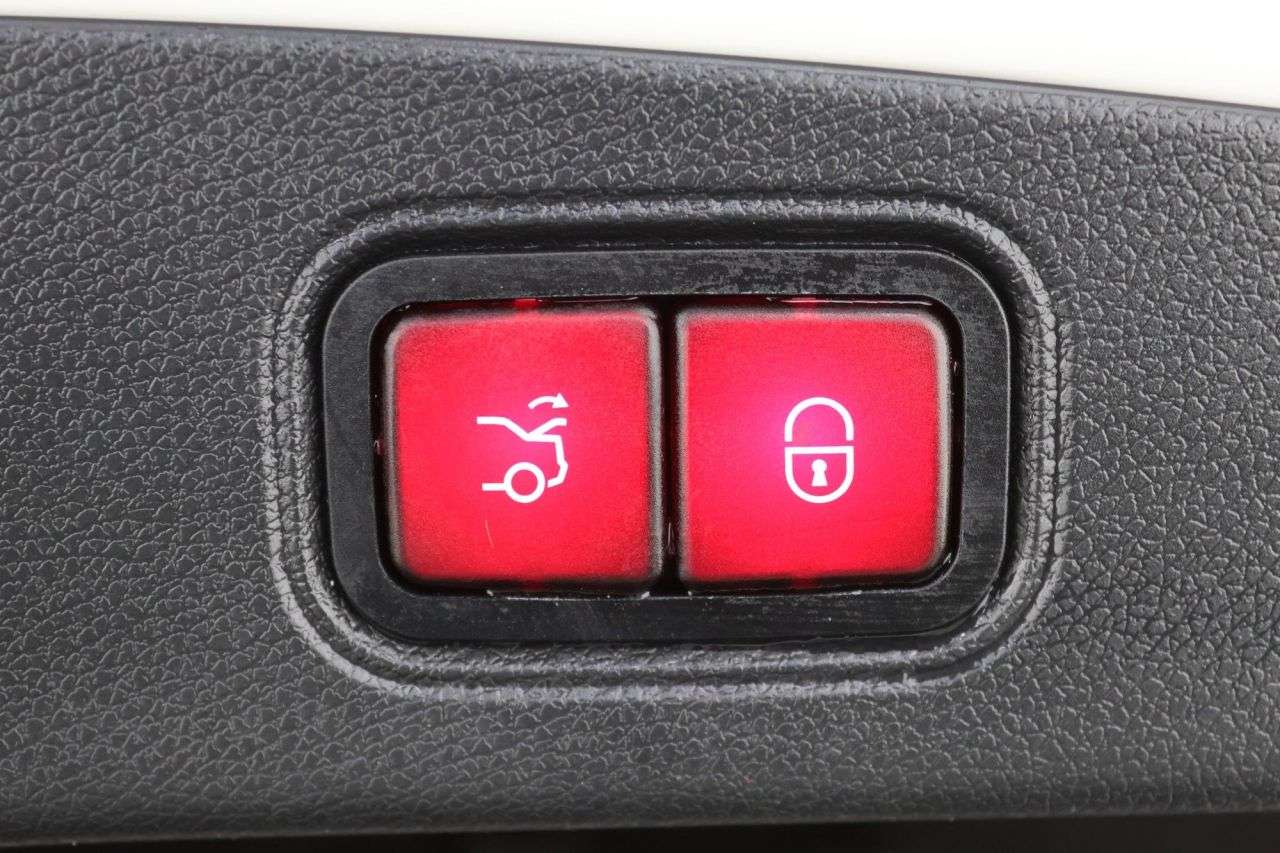 2018 MERCEDES-BENZ E CLASS 2018 MERCEDES-BENZ E CLASS