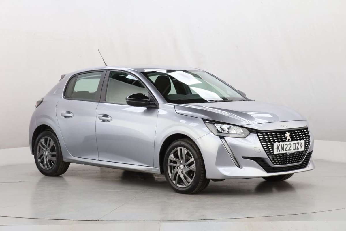 Check out this Peugeot 208 2022 Petrol Manual