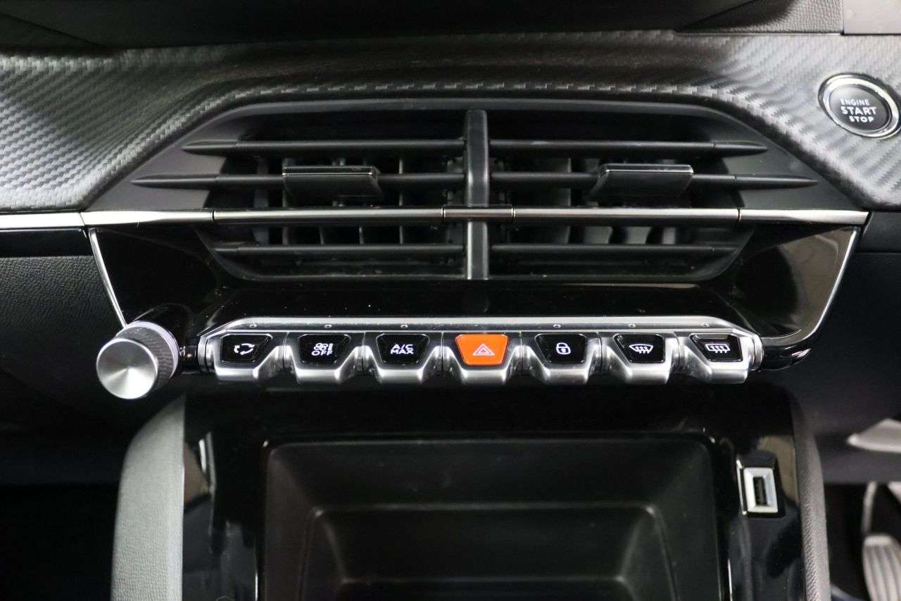 2022 PEUGEOT 208 2022 PEUGEOT 208