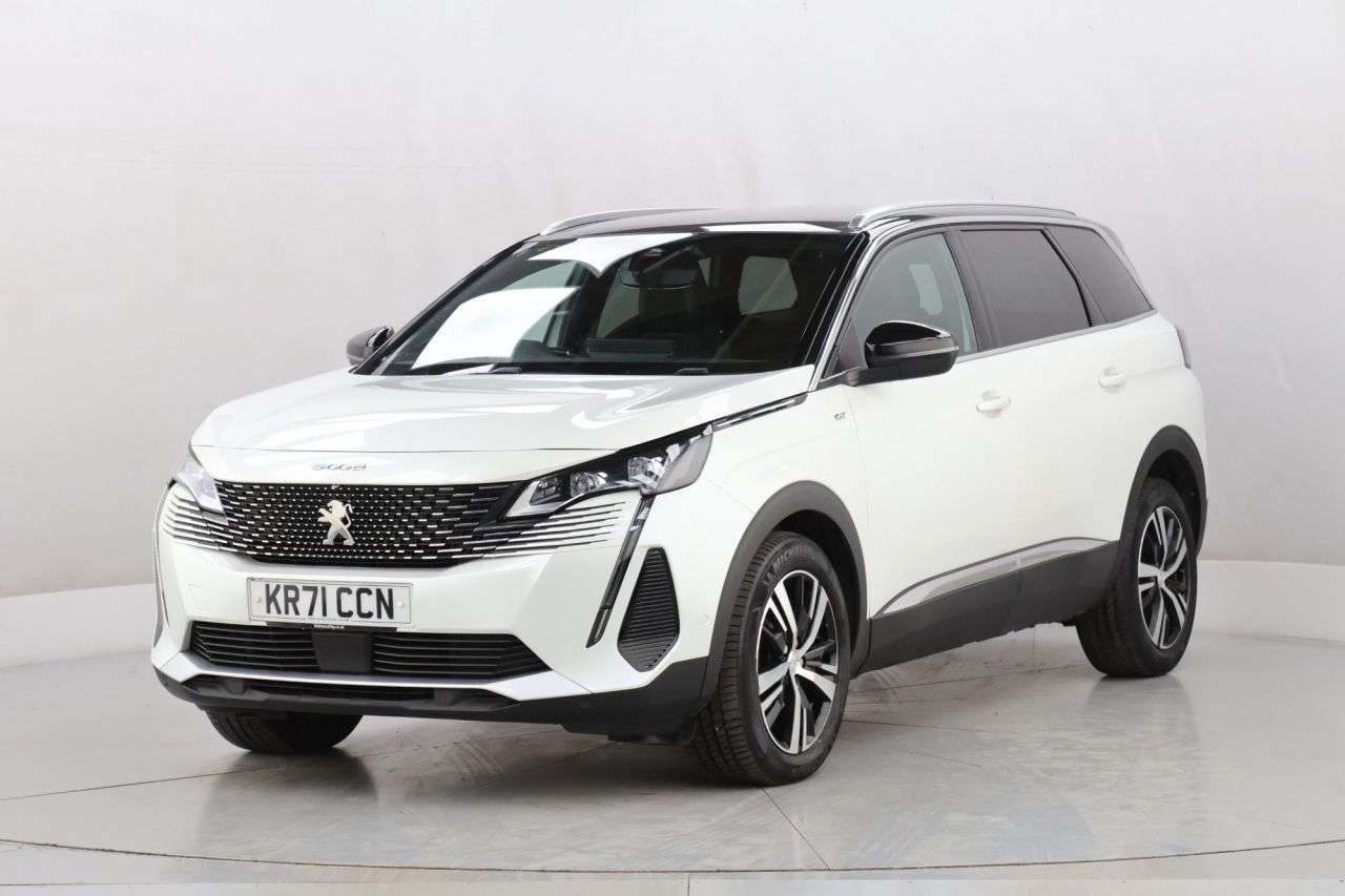 2022 PEUGEOT 5008 2022 PEUGEOT 5008