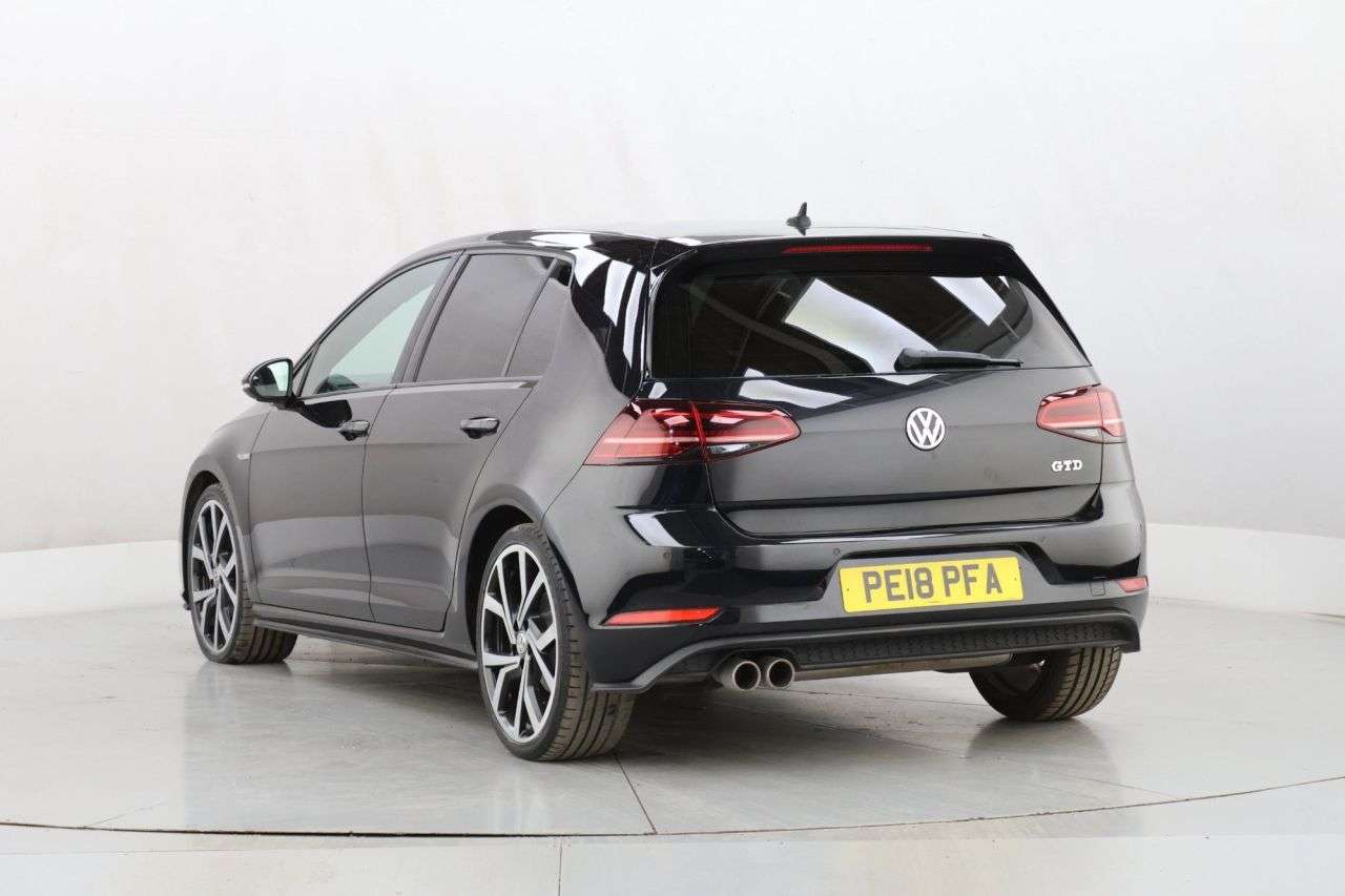2018 VOLKSWAGEN GOLF 2018 VOLKSWAGEN GOLF