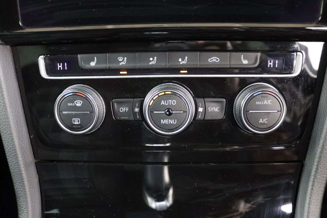 2018 VOLKSWAGEN GOLF 2018 VOLKSWAGEN GOLF