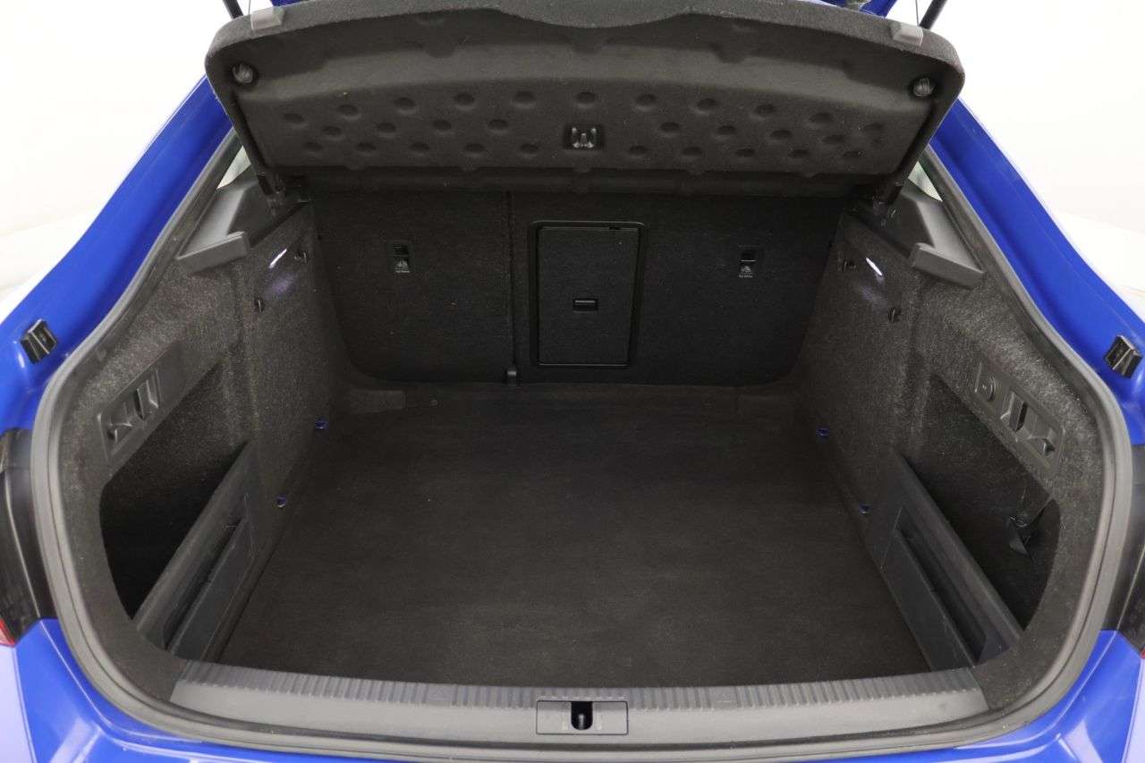 2021 SKODA SUPERB 2021 SKODA SUPERB