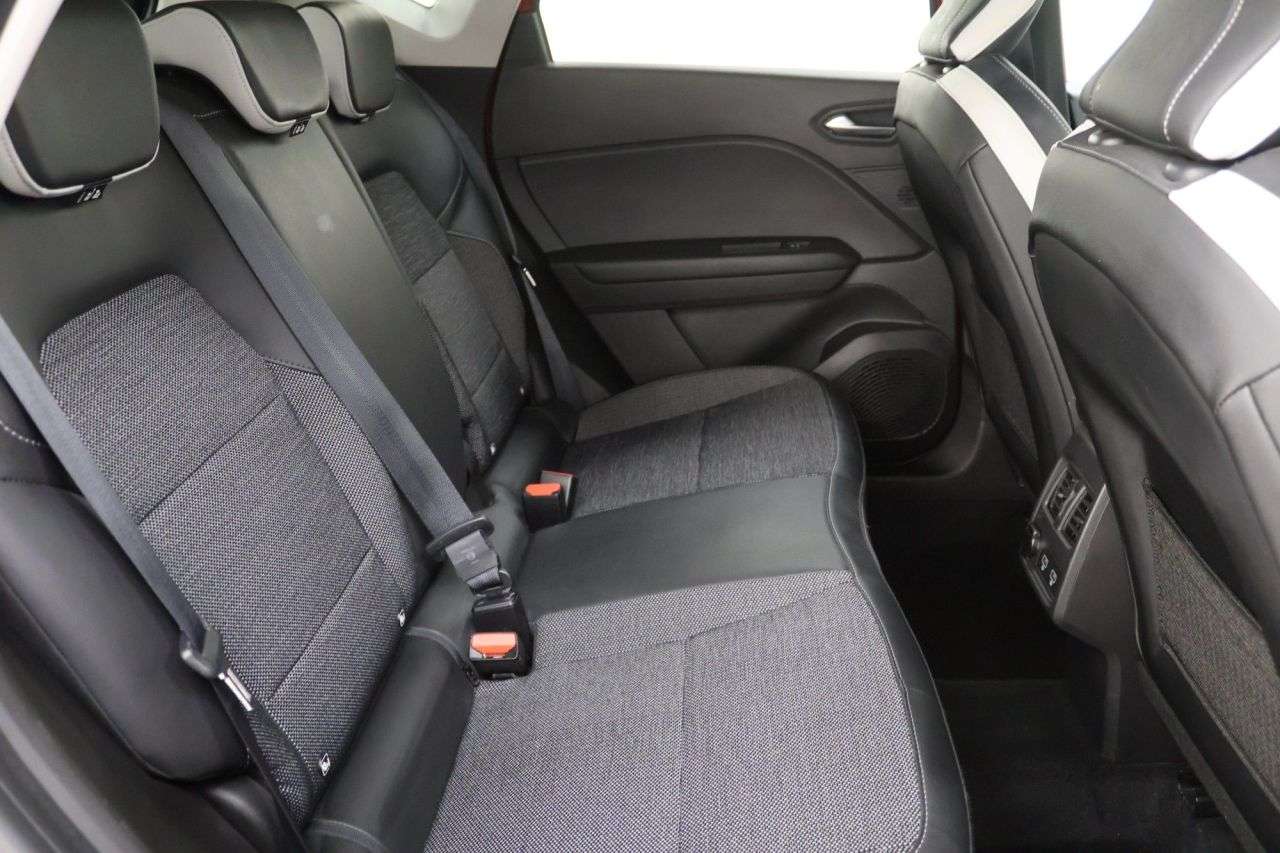 2021 RENAULT CAPTUR 2021 RENAULT CAPTUR