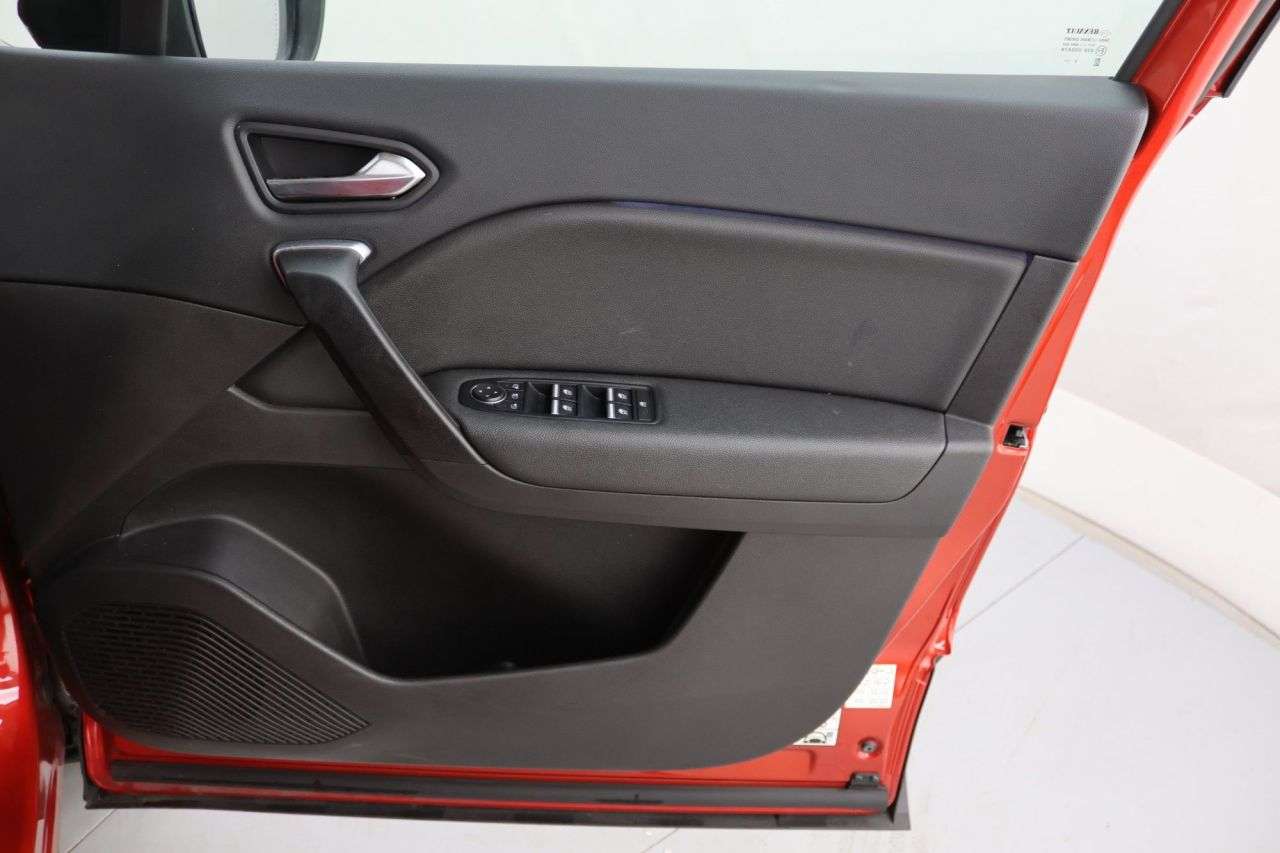 2021 RENAULT CAPTUR 2021 RENAULT CAPTUR