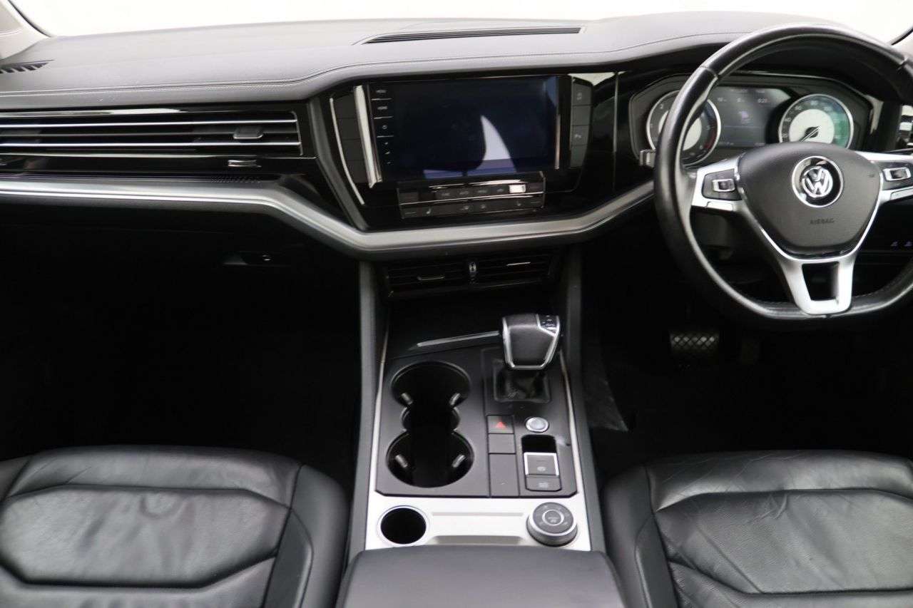 2018 VOLKSWAGEN TOUAREG 2018 VOLKSWAGEN TOUAREG