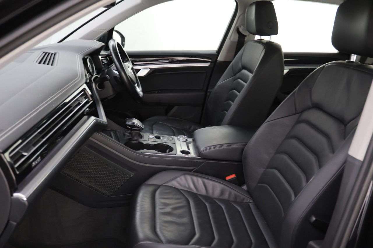 2018 VOLKSWAGEN TOUAREG 2018 VOLKSWAGEN TOUAREG