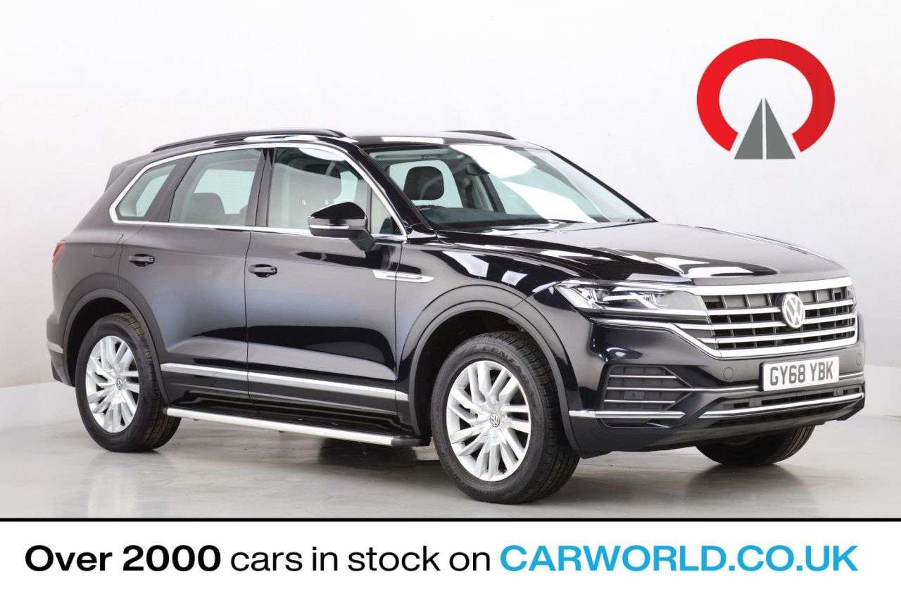 A 2018 VOLKSWAGEN TOUAREG 3.0 TDI V6 SEL SUV 5dr Diesel Tiptronic 4Motion Euro 6 (s/s) (286 ps) A 2018 VOLKSWAGEN TOUAREG 3.0 TDI V6 SEL SUV 5dr Diesel Tiptronic 4Motion Euro 6 (s/s) (286 ps)
