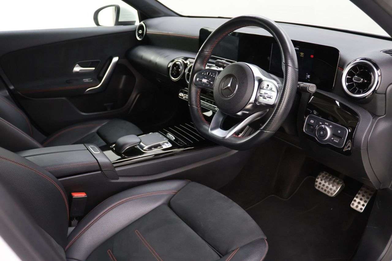 2019 MERCEDES-BENZ A CLASS 2019 MERCEDES-BENZ A CLASS