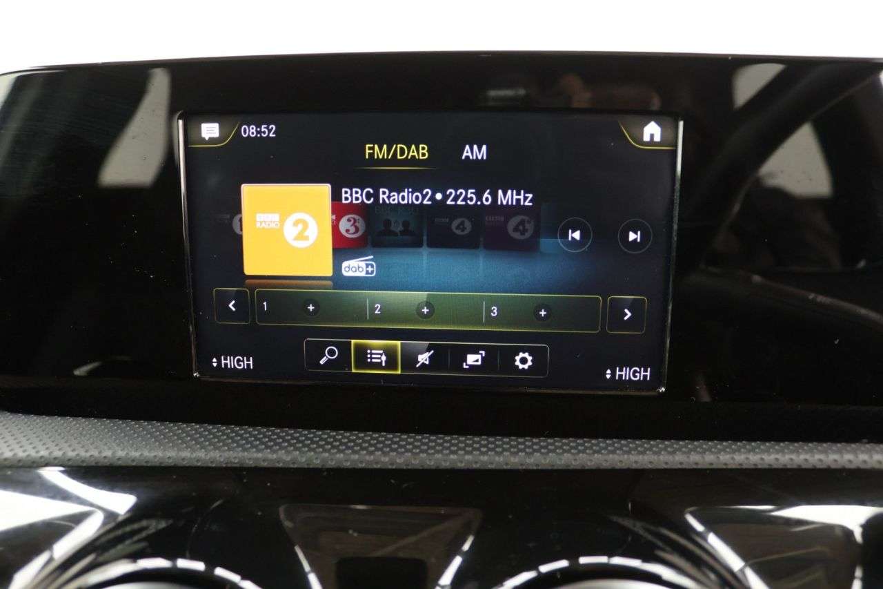 2019 MERCEDES-BENZ A CLASS 2019 MERCEDES-BENZ A CLASS