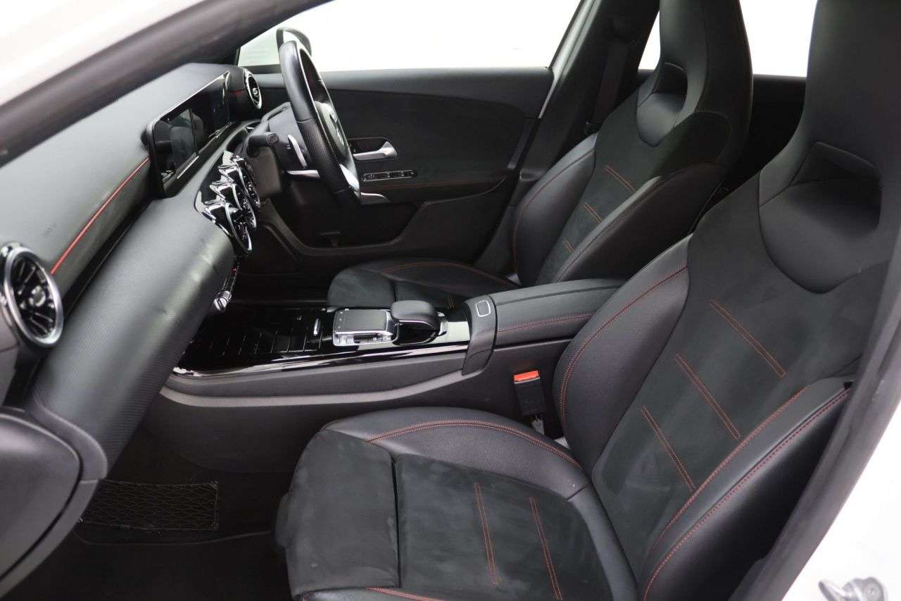 2019 MERCEDES-BENZ A CLASS 2019 MERCEDES-BENZ A CLASS