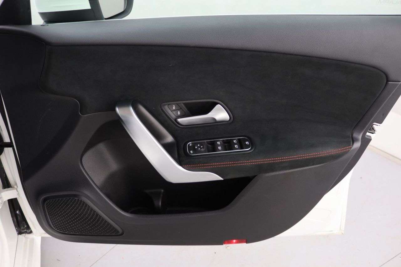 2019 MERCEDES-BENZ A CLASS 2019 MERCEDES-BENZ A CLASS