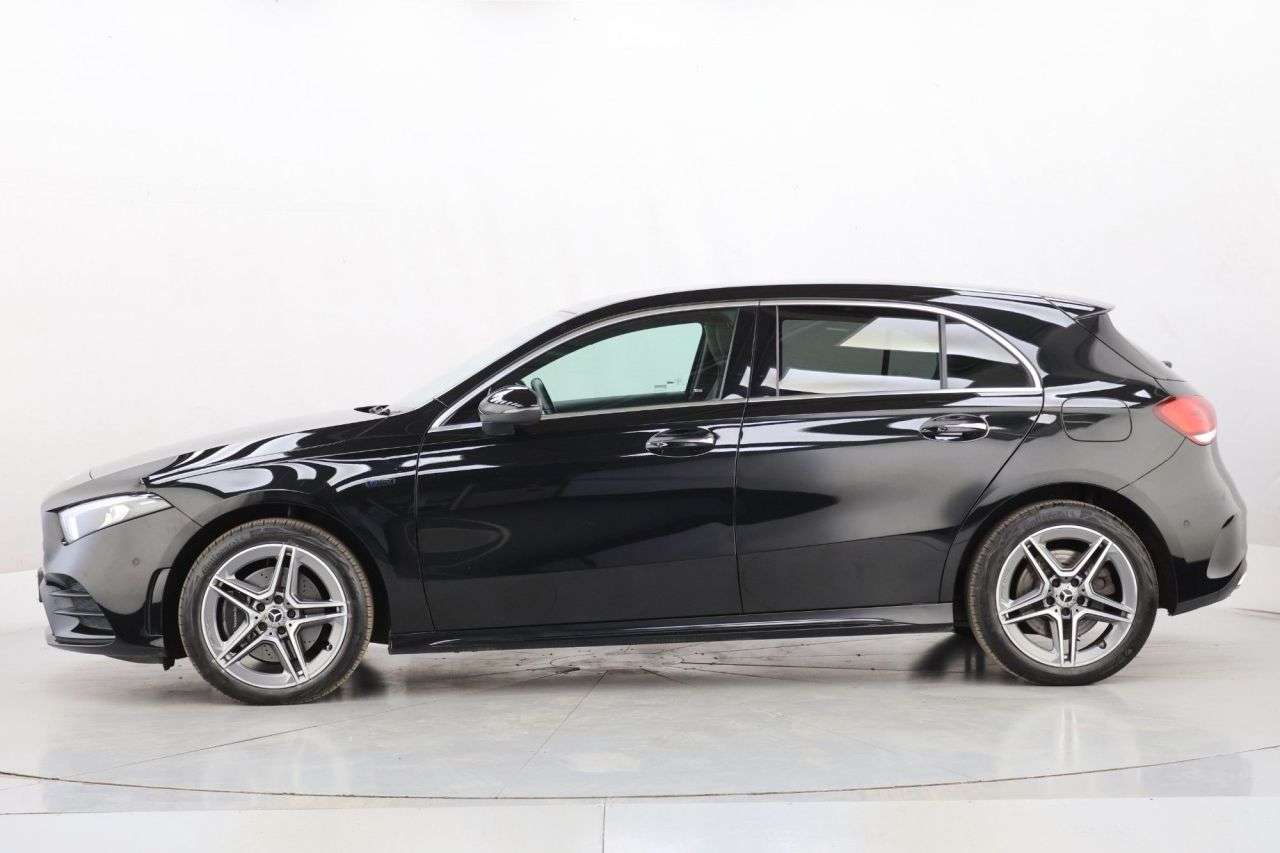 2021 MERCEDES-BENZ A CLASS 2021 MERCEDES-BENZ A CLASS