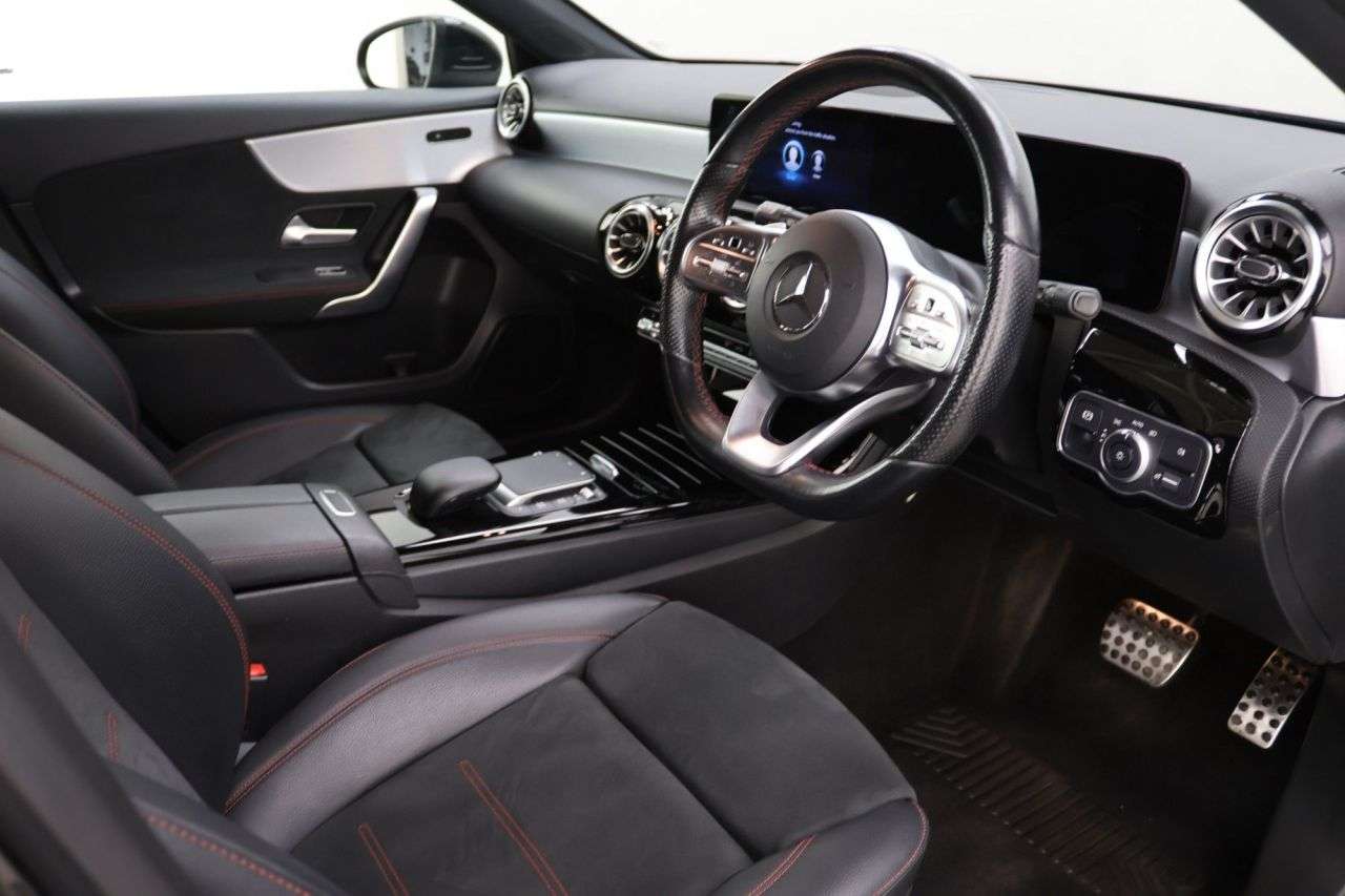 2021 MERCEDES-BENZ A CLASS 2021 MERCEDES-BENZ A CLASS