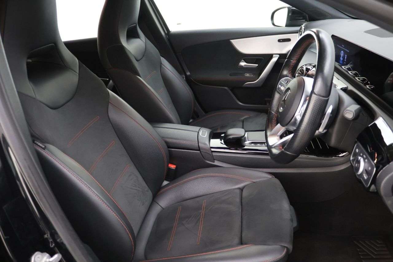 2021 MERCEDES-BENZ A CLASS 2021 MERCEDES-BENZ A CLASS