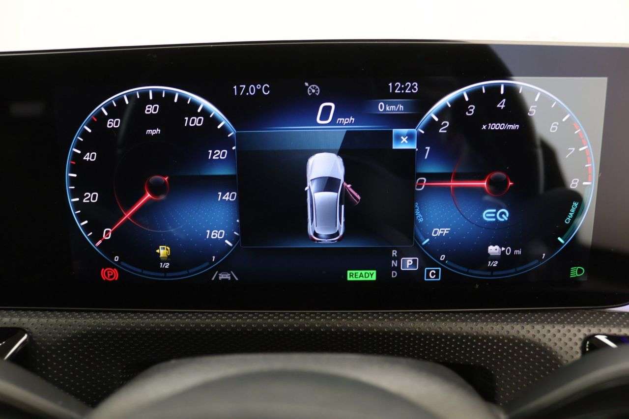 2021 MERCEDES-BENZ A CLASS 2021 MERCEDES-BENZ A CLASS